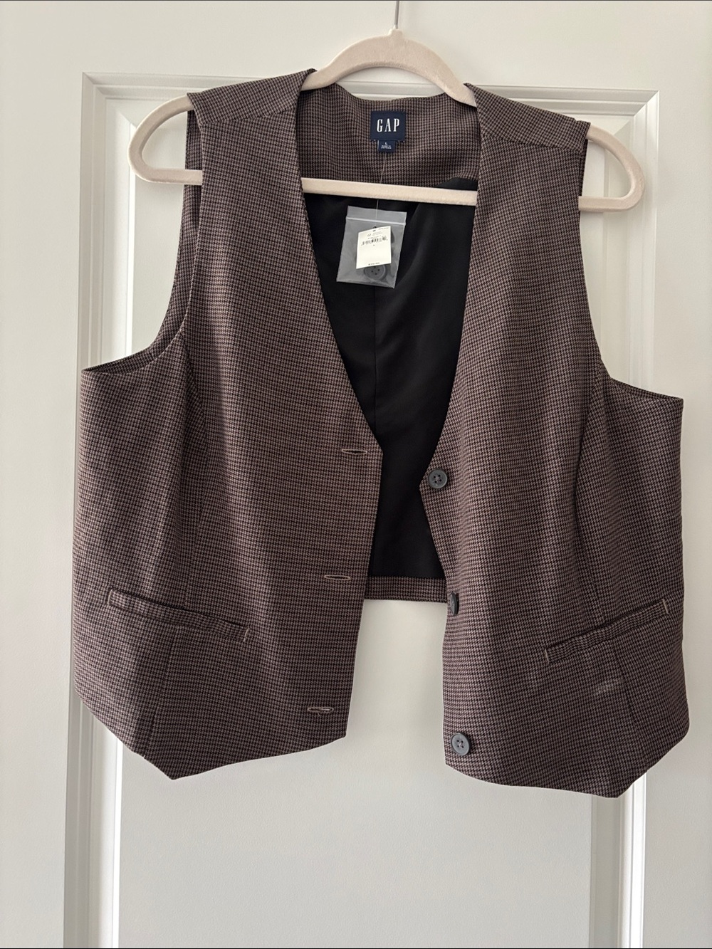 GAP Brown Houndstooth Sleeveless Vest with Black Lining